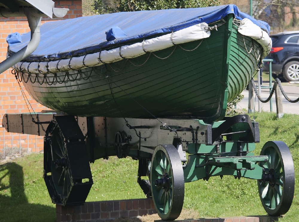 南京拖車救援：當您的愛車陷入困境，我們如何用專業與效率化解燃眉之急？